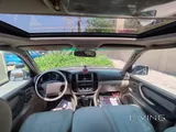 Toyota Land Cruiser GXR 2004